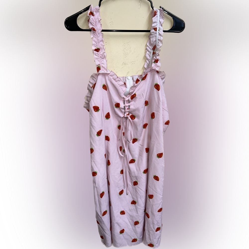 🔥5/$35🔥 SHEIN Curve Strawberry Cutie Pinup Dress - Picture 5 of 8